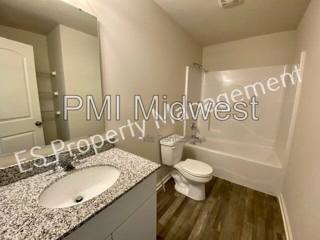 Gallery Image 37