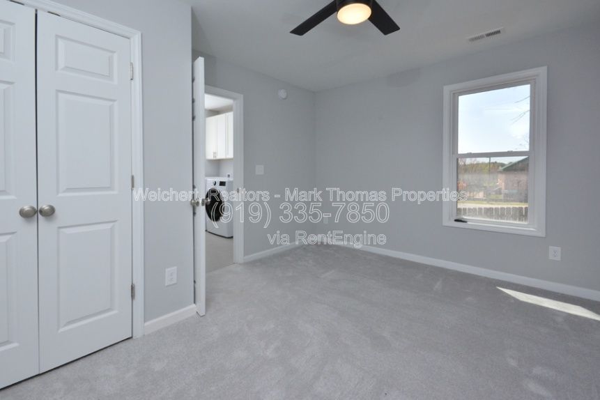 Gallery Image 22