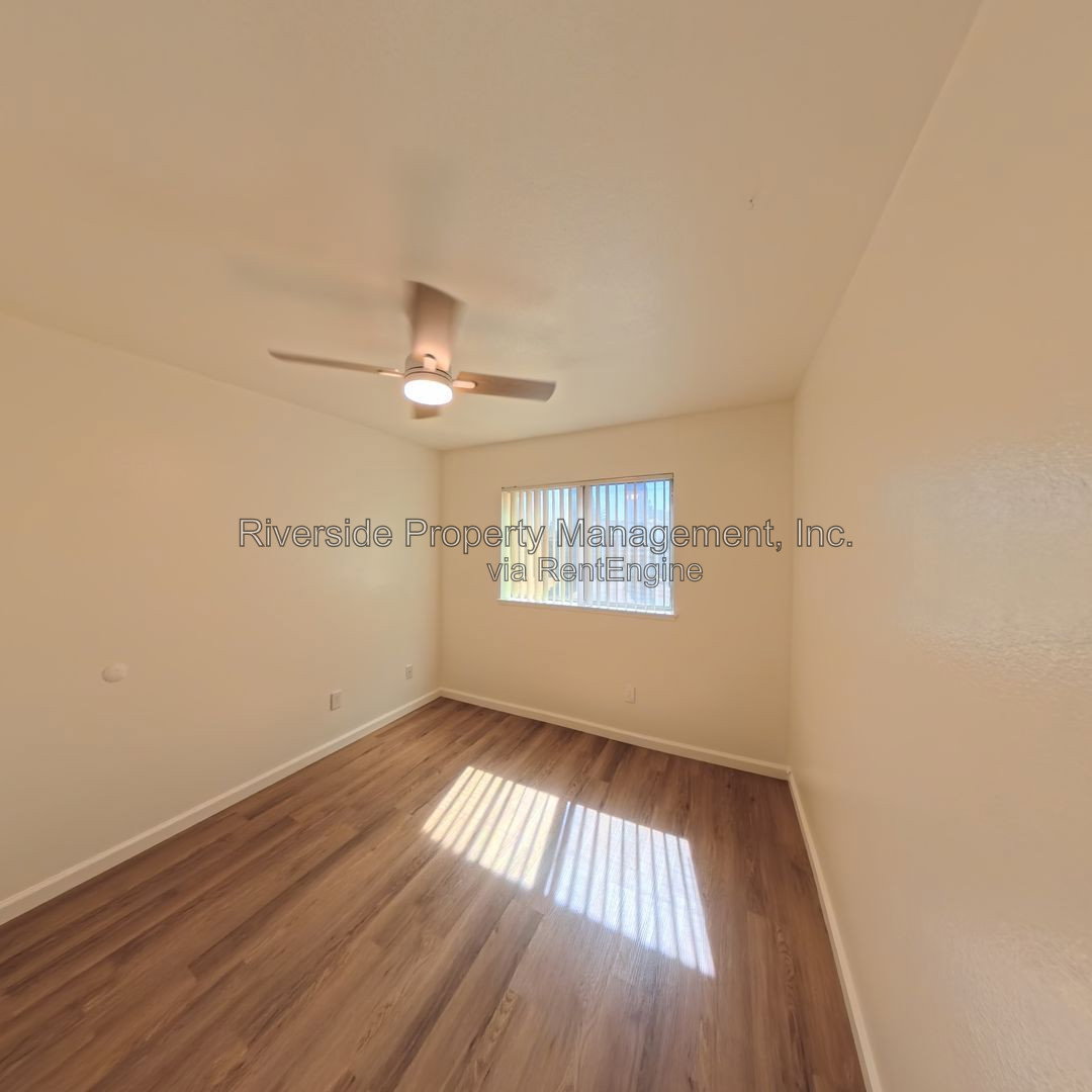 Gallery Image 17