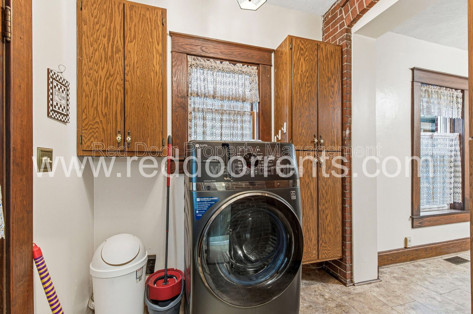 Gallery Image 18