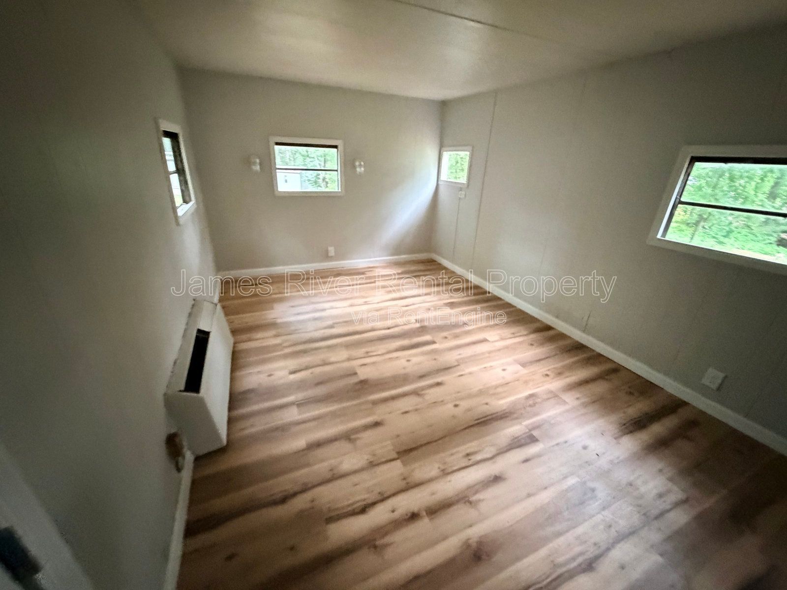 Gallery Image 15