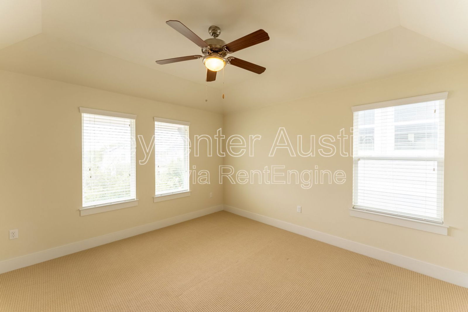 Gallery Image 25