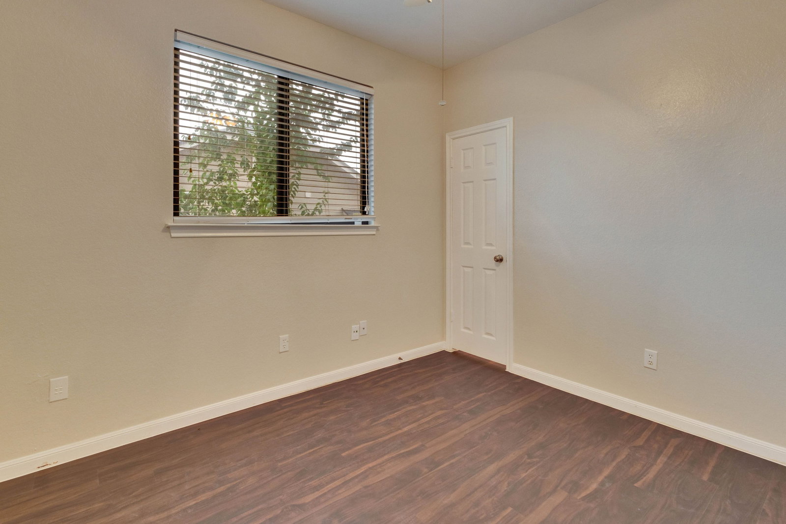 Gallery Image 18