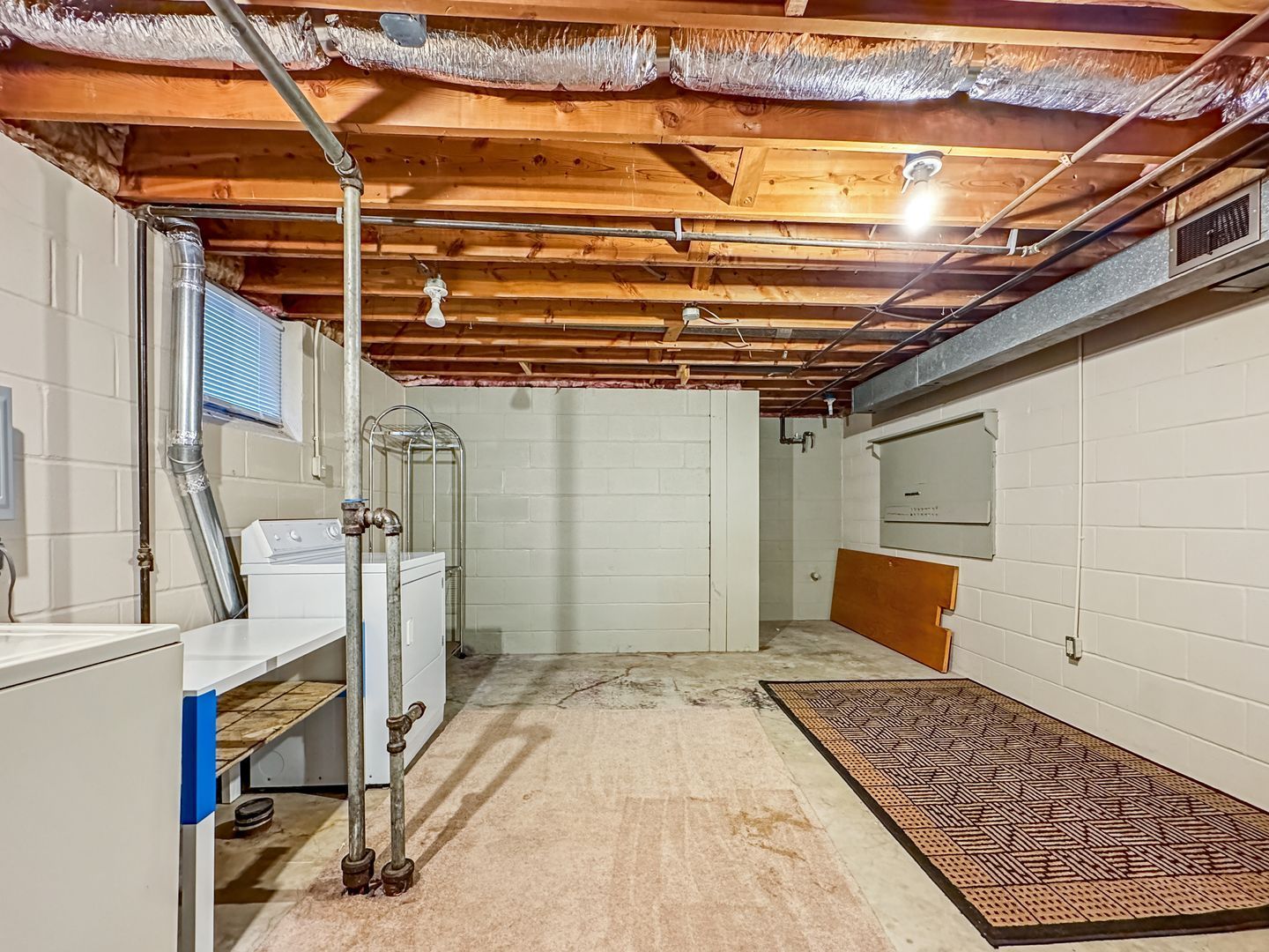 Gallery Image 13