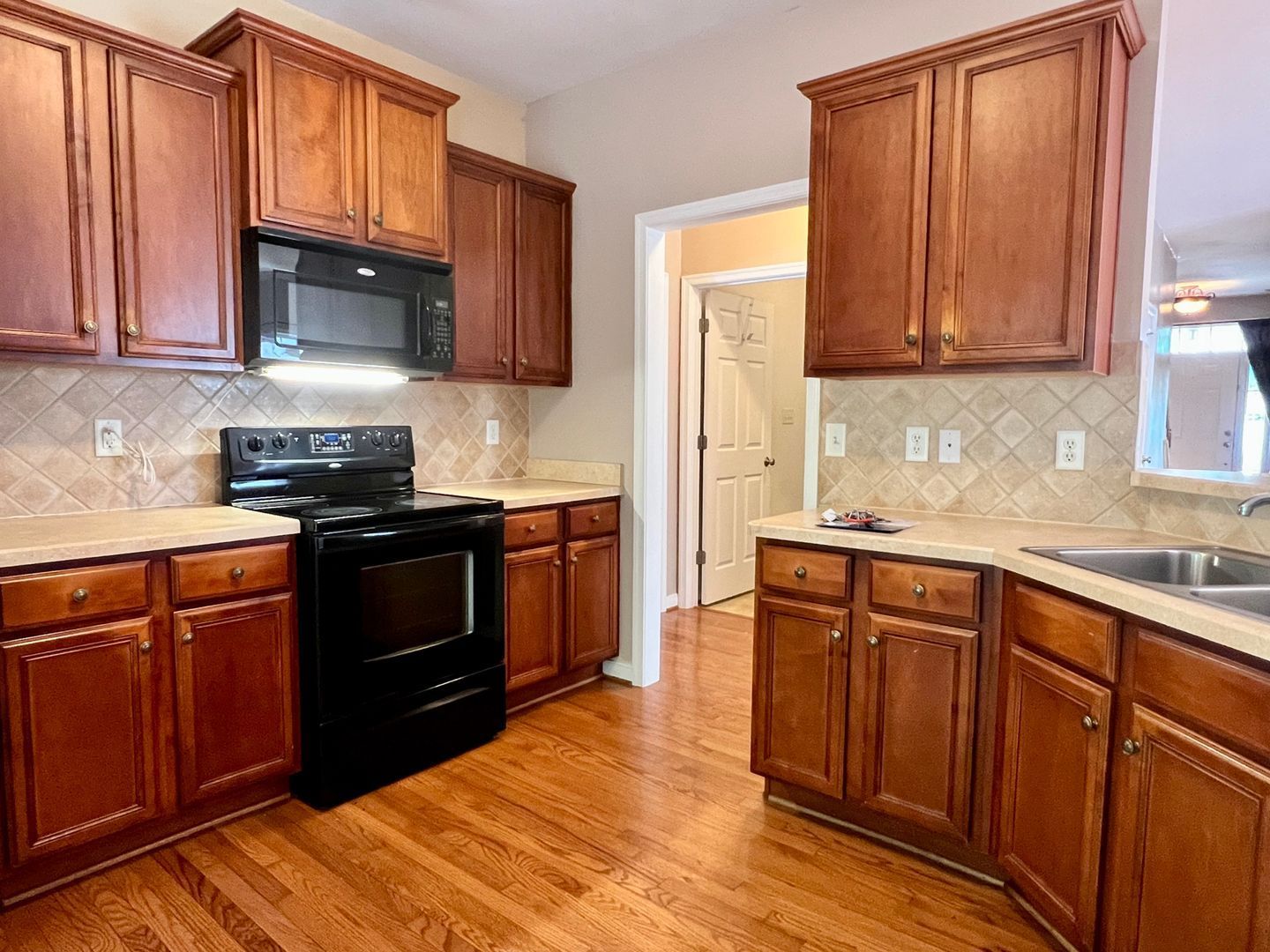 Gallery Image 13