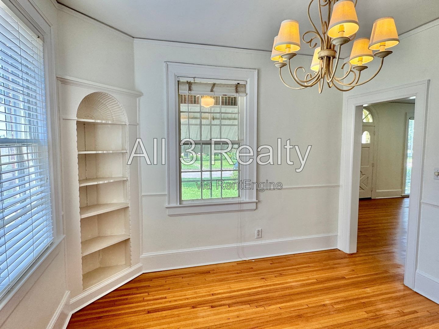 Gallery Image 13