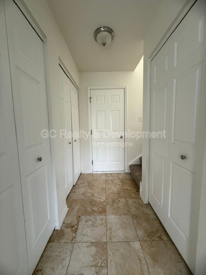 Gallery Image 17