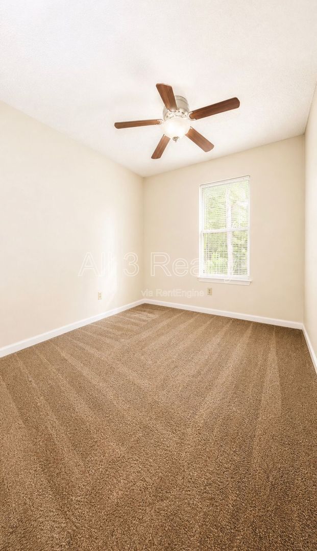 Gallery Image 18