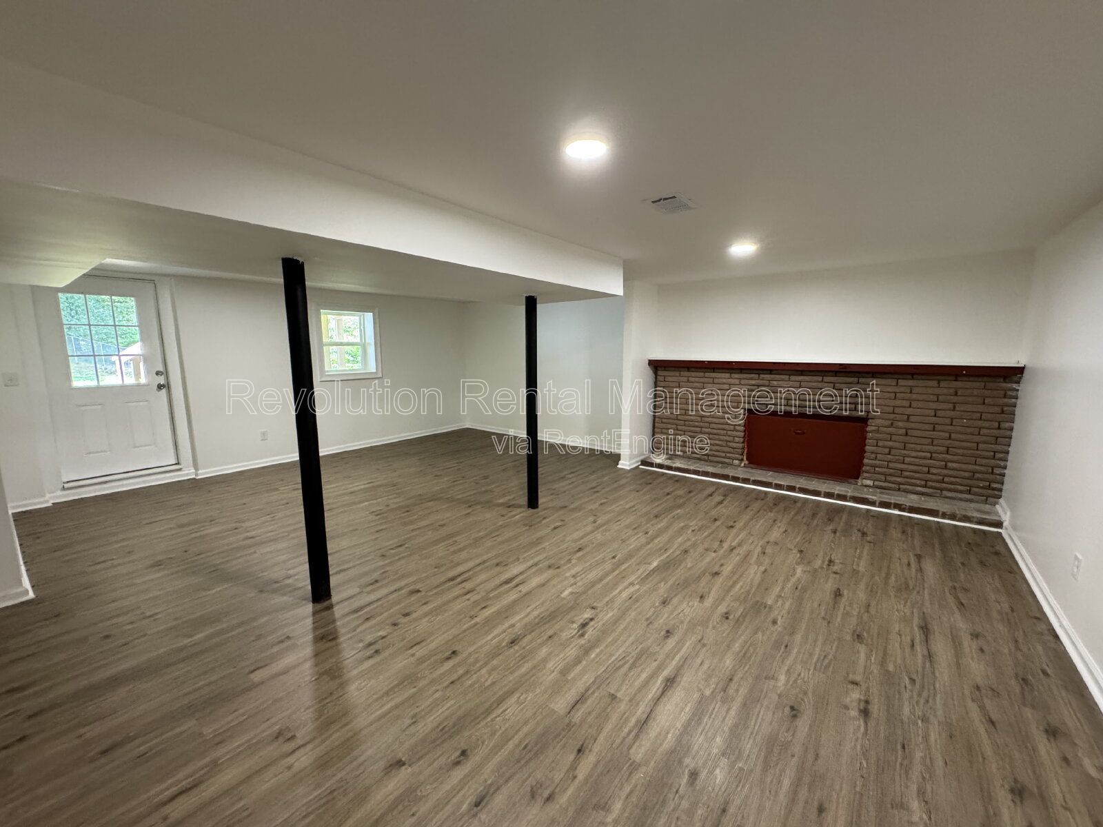 Gallery Image 14