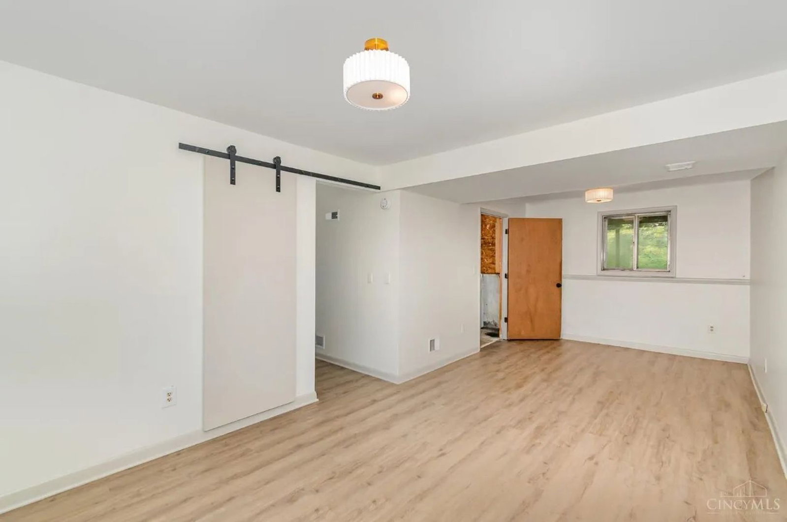 Gallery Image 18