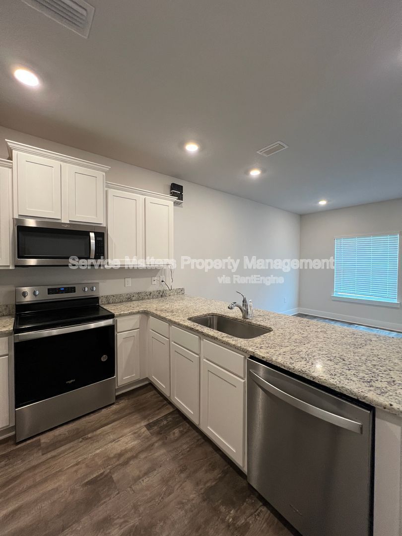 Gallery Image 12