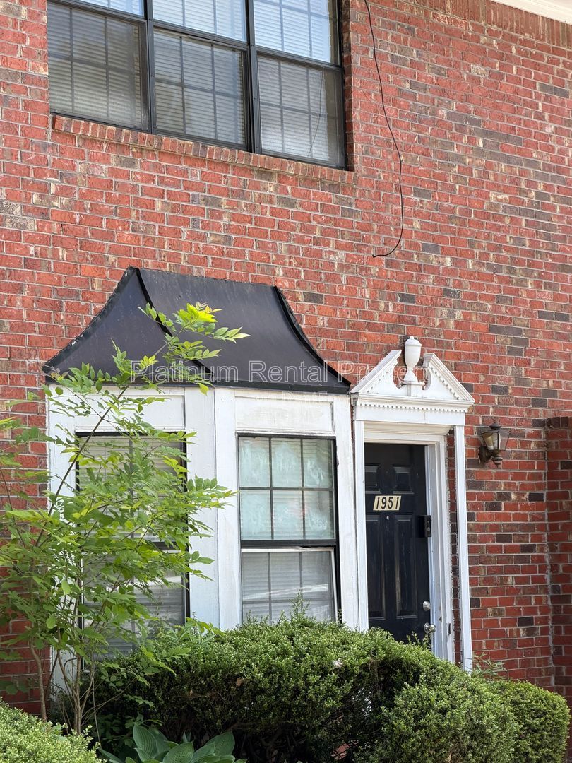 Gallery Image 0