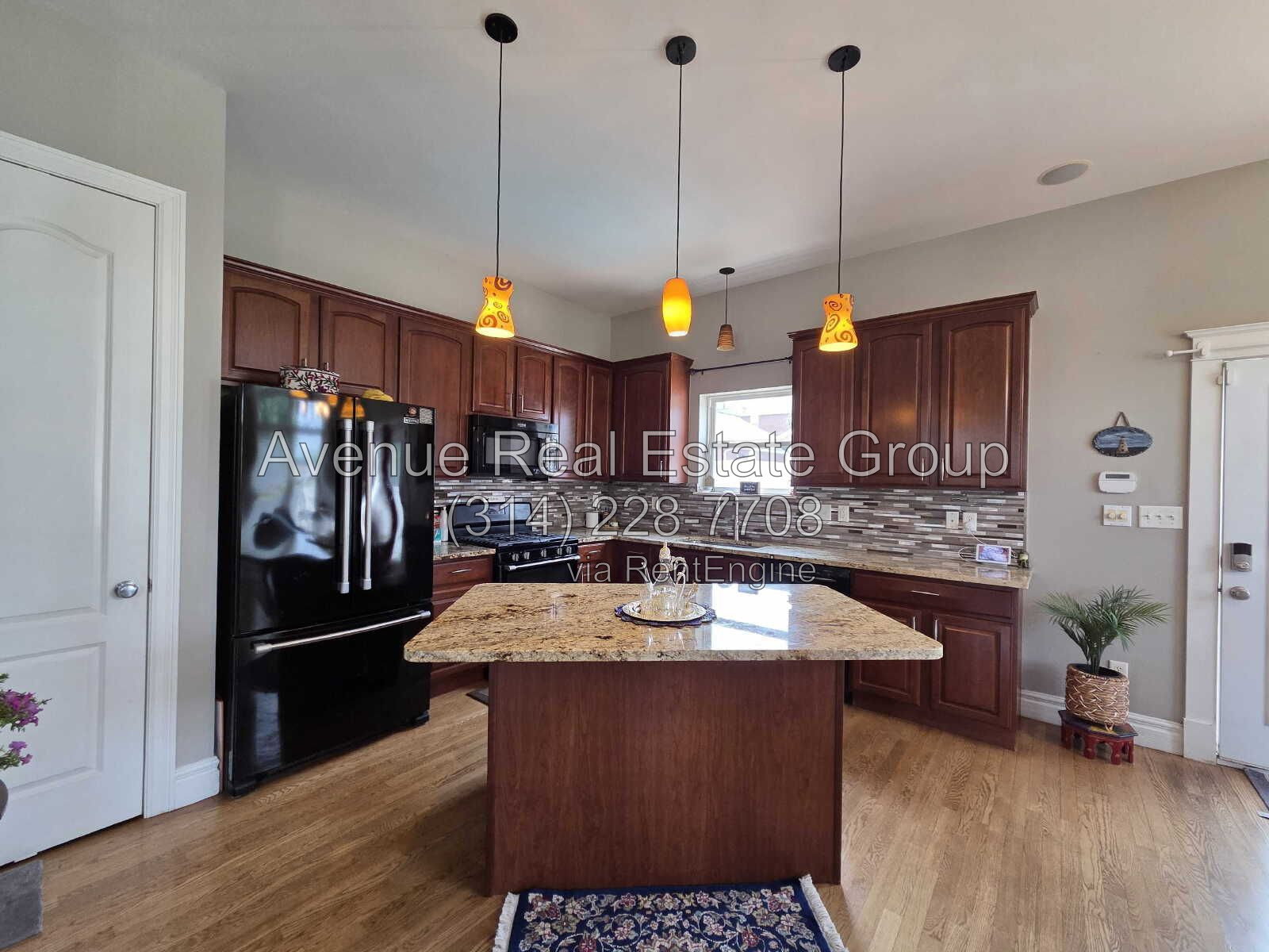 Gallery Image 10