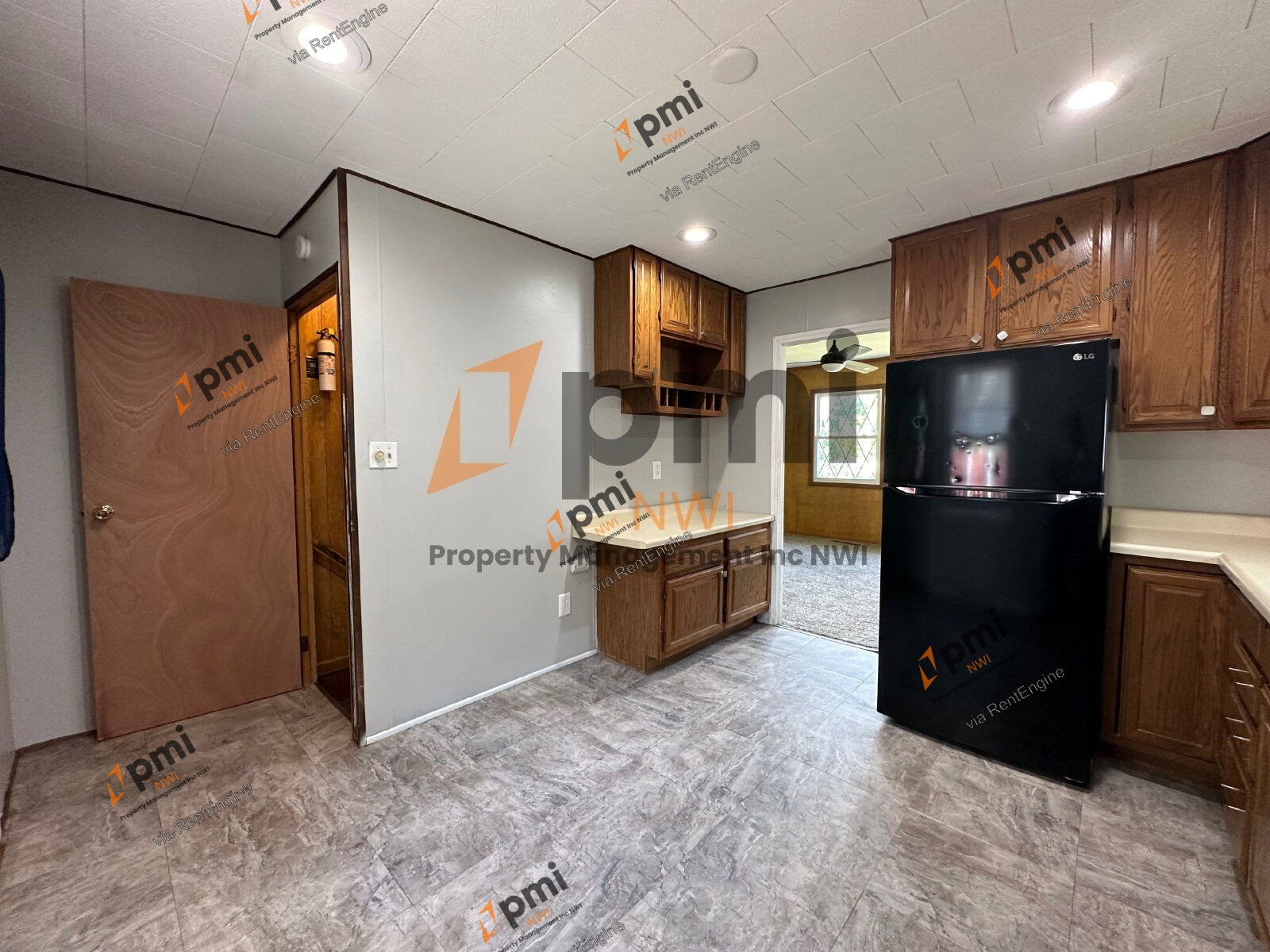 Gallery Image 15