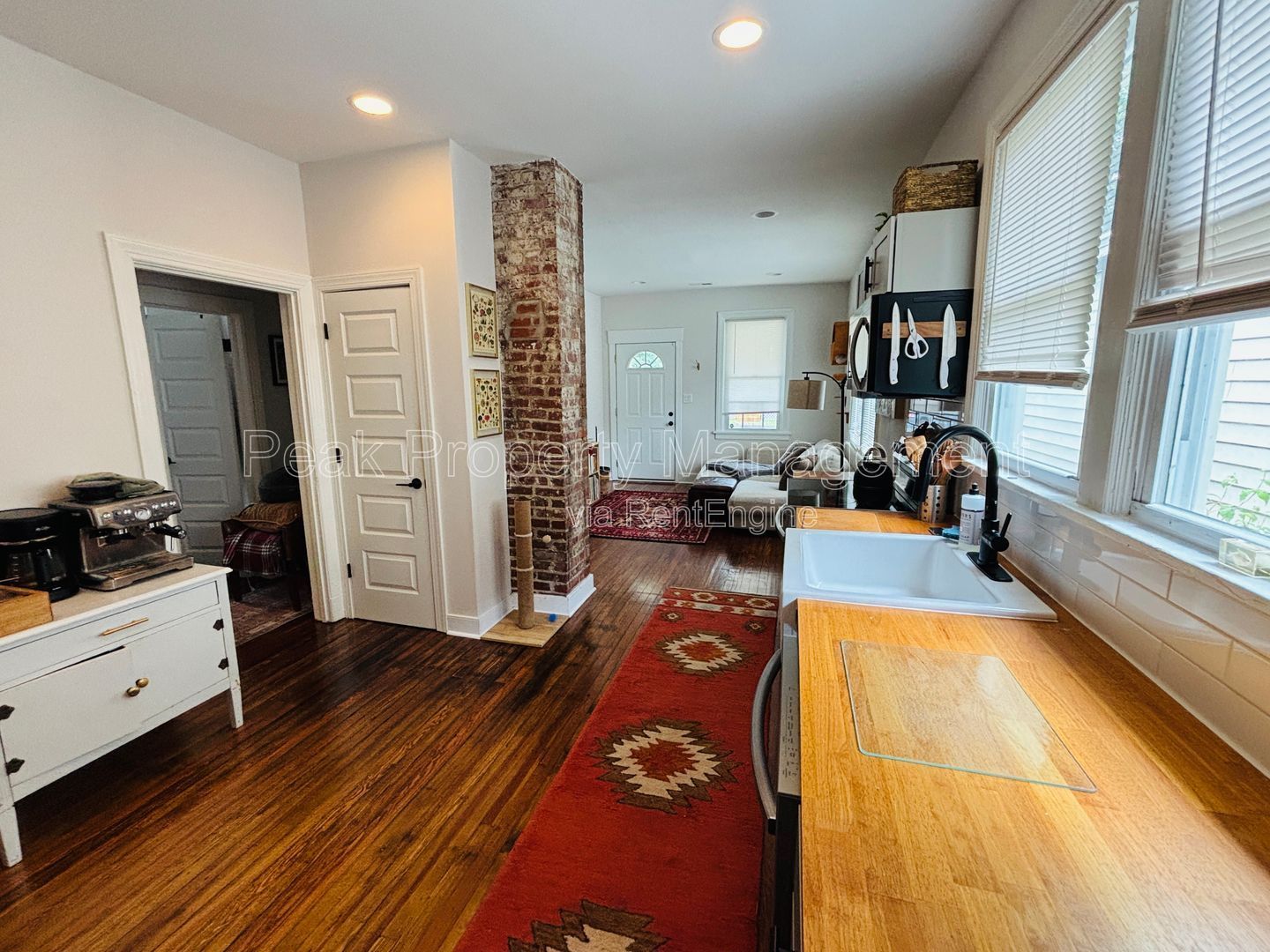 Gallery Image 11