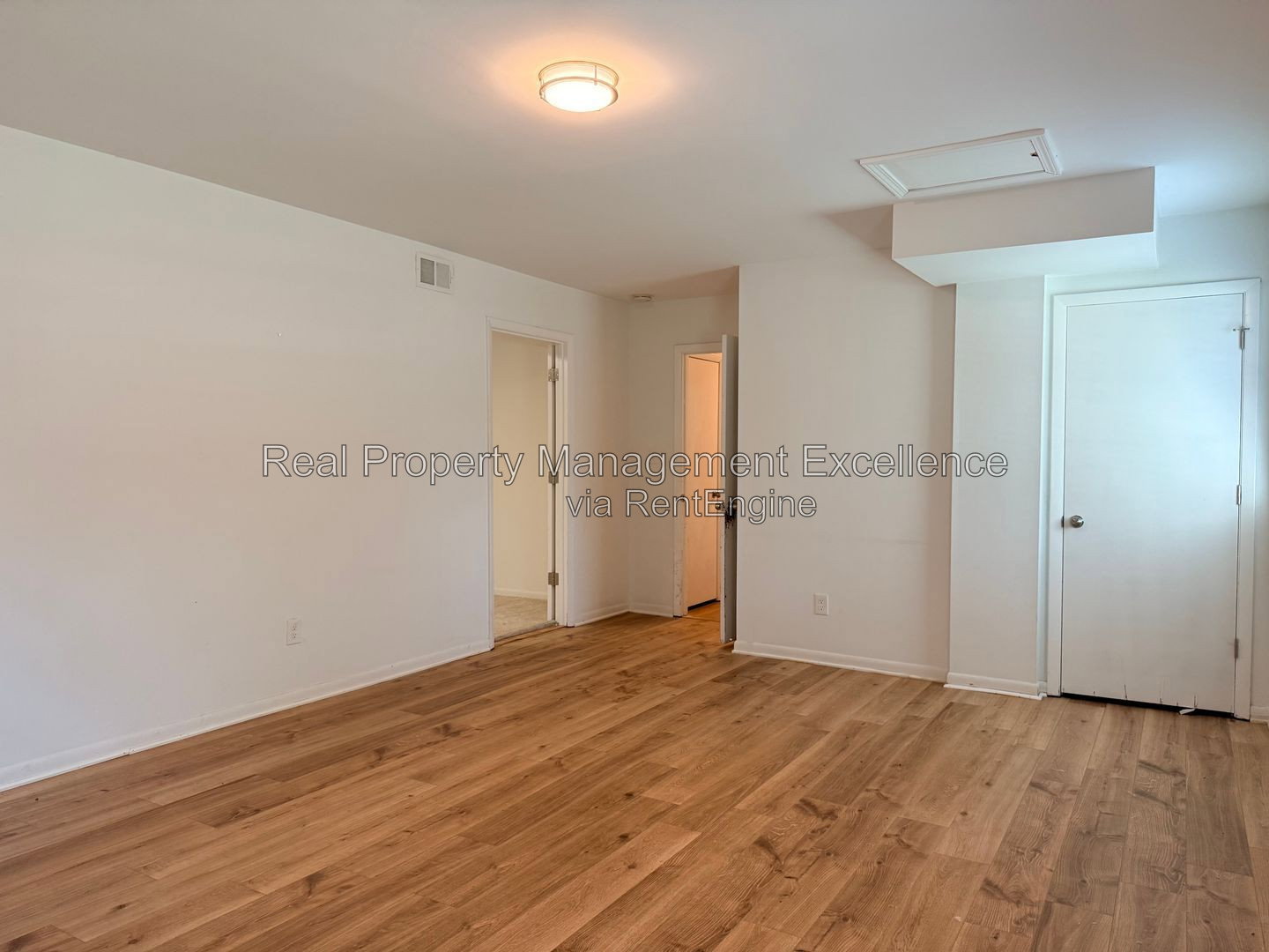 Gallery Image 35