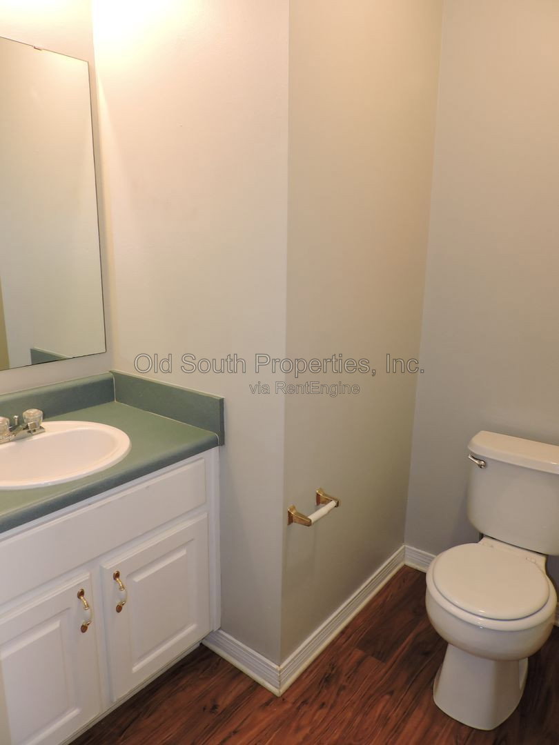 Gallery Image 10