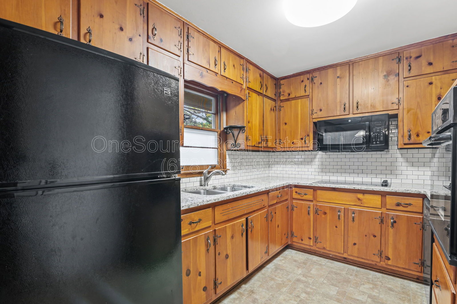 Gallery Image 17