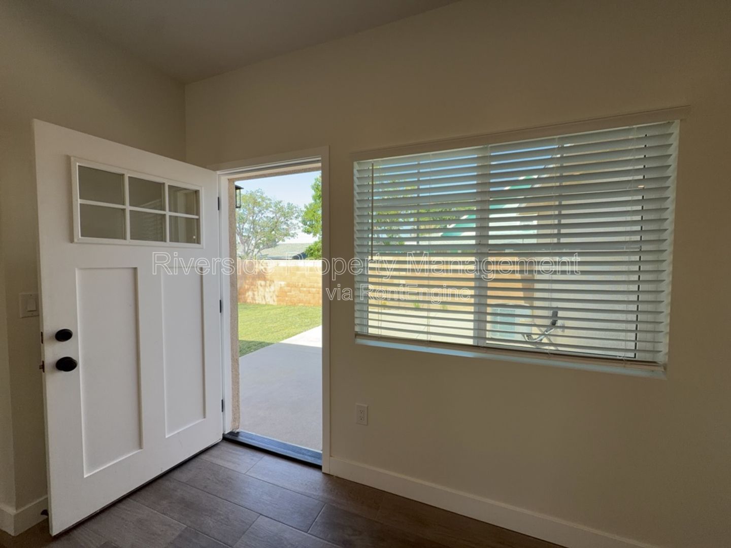Gallery Image 16