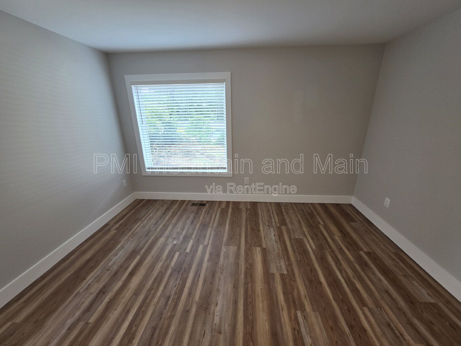 Gallery Image 39