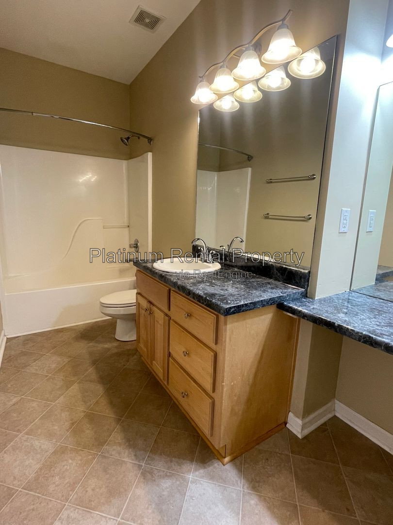 Gallery Image 30
