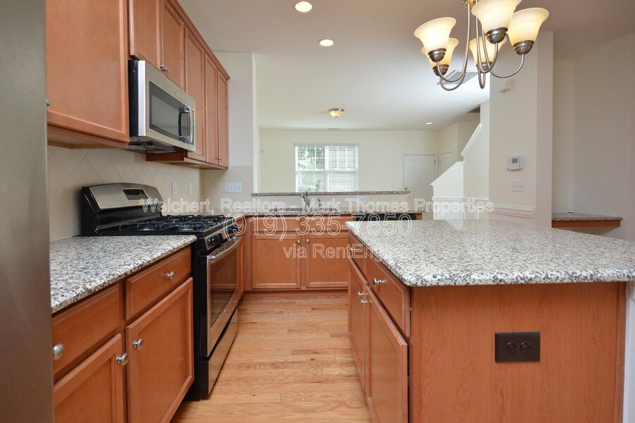 Gallery Image 18