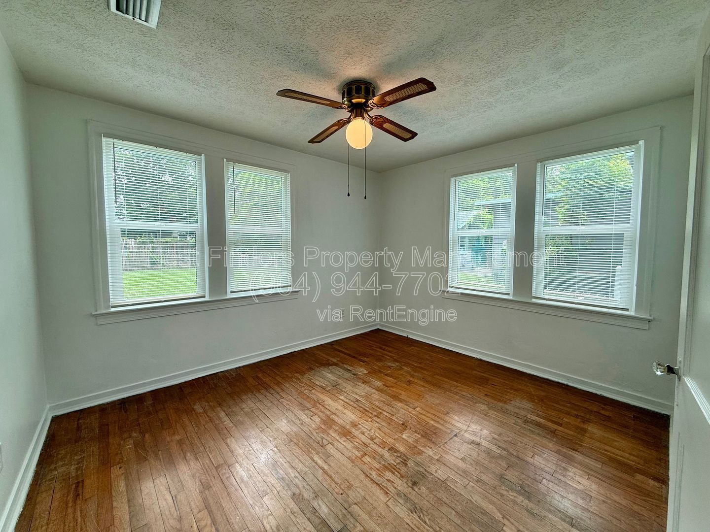 Gallery Image 14
