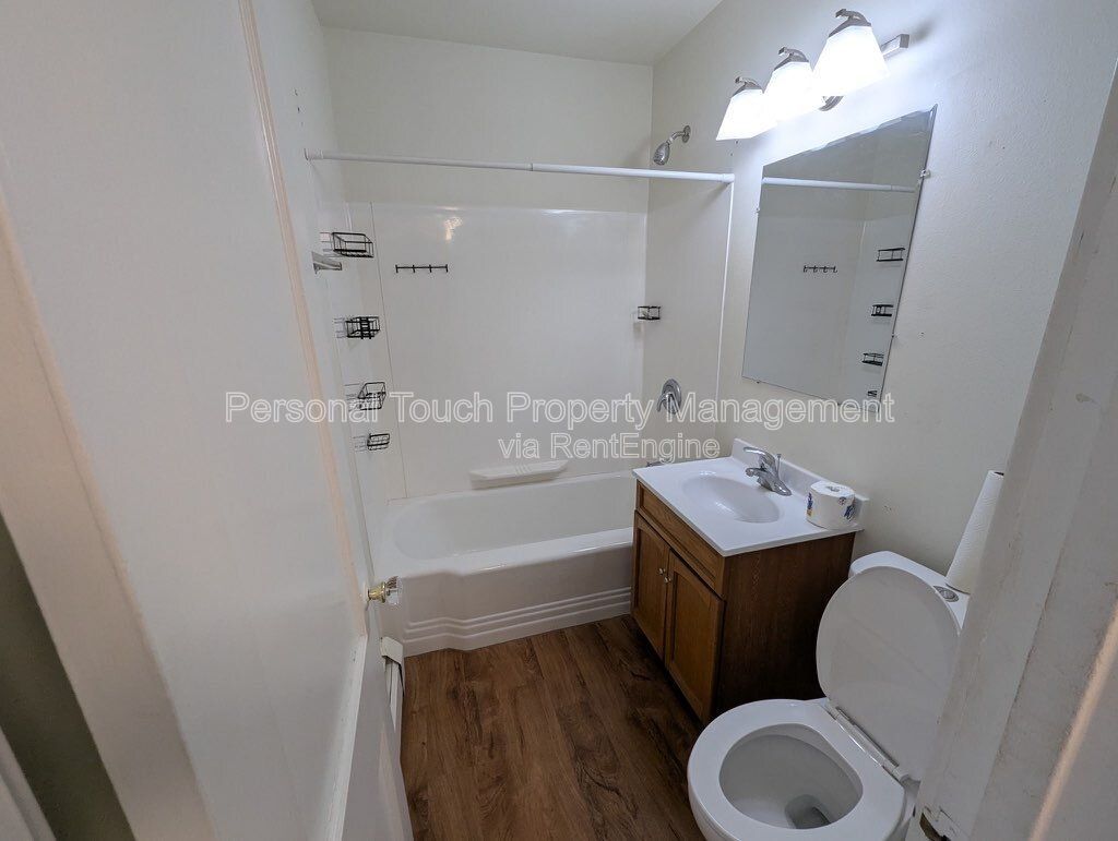 Gallery Image 33