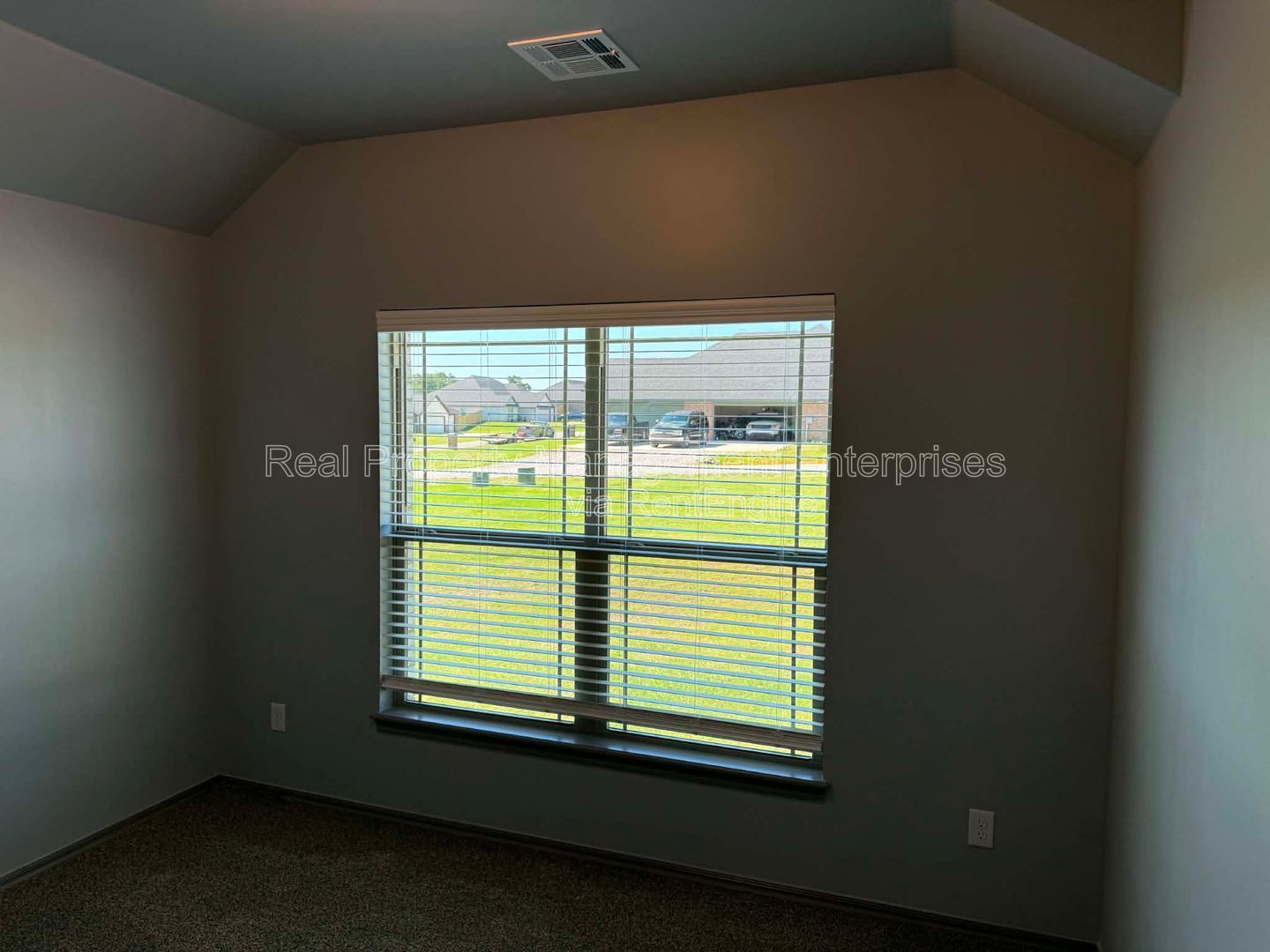Gallery Image 19