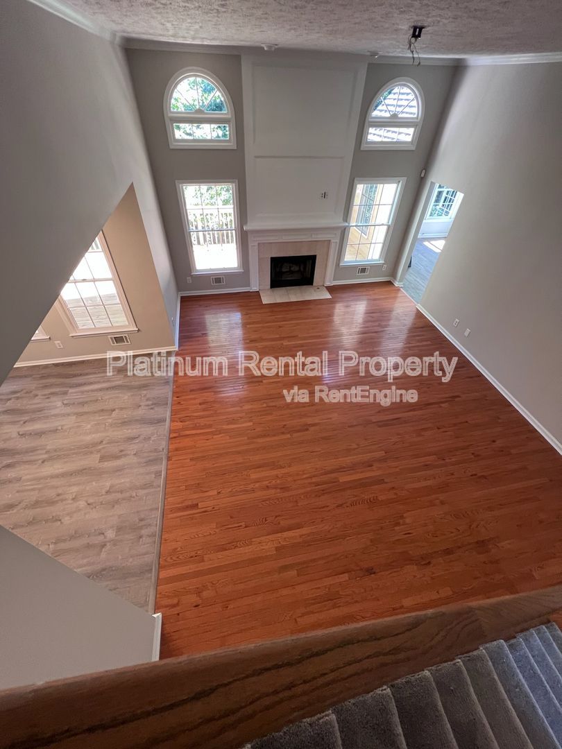 Gallery Image 6