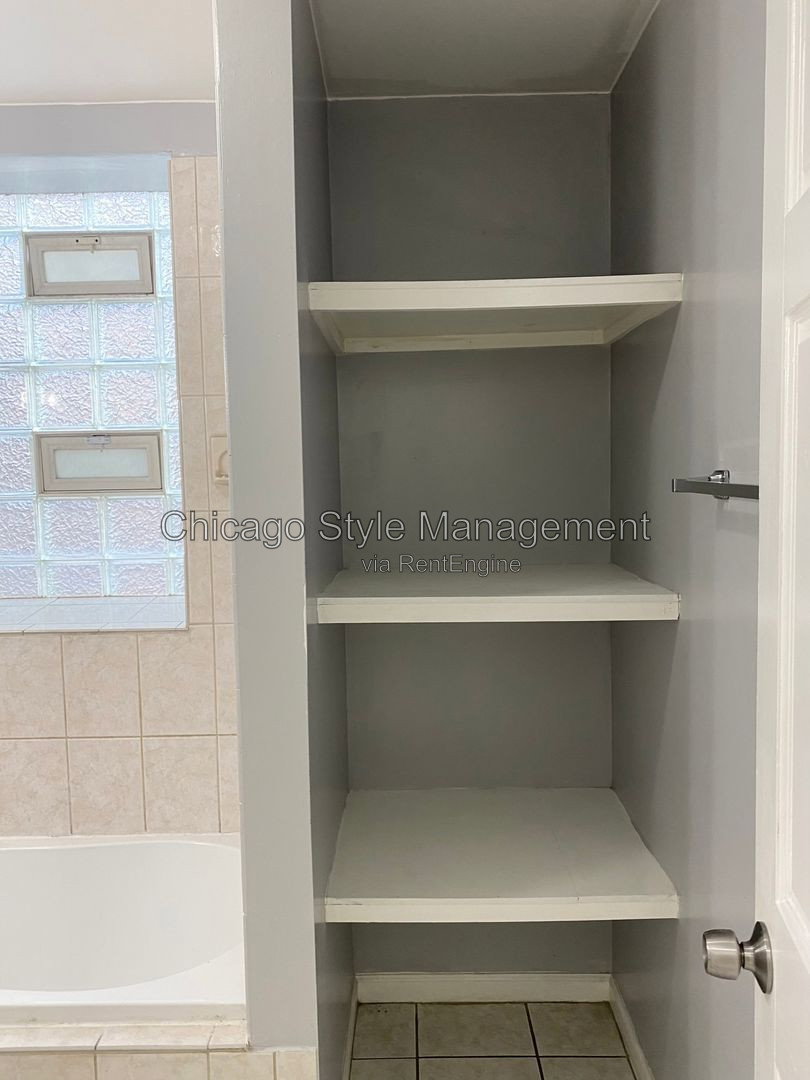 Gallery Image 18