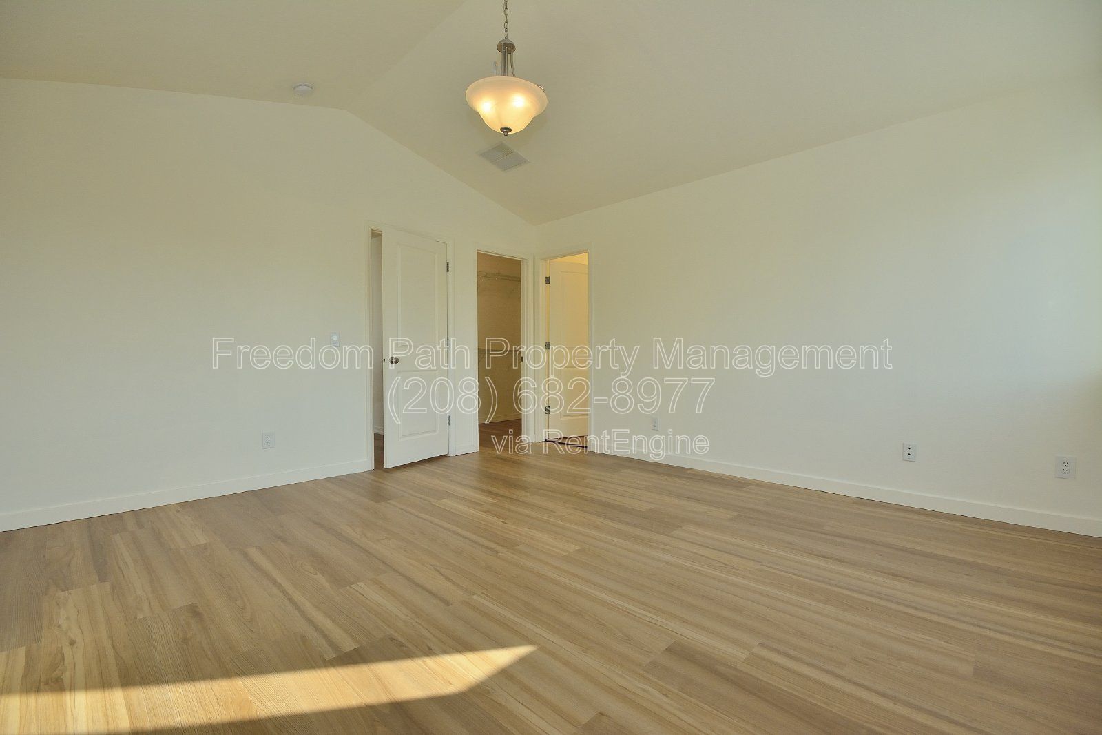 Gallery Image 18