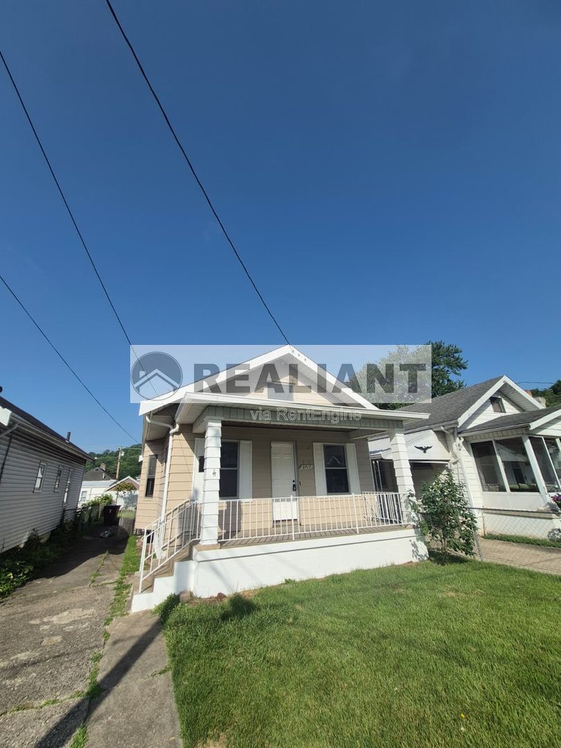 Gallery Image 13