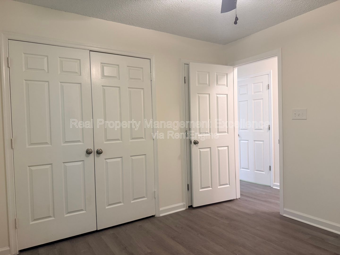 Gallery Image 22