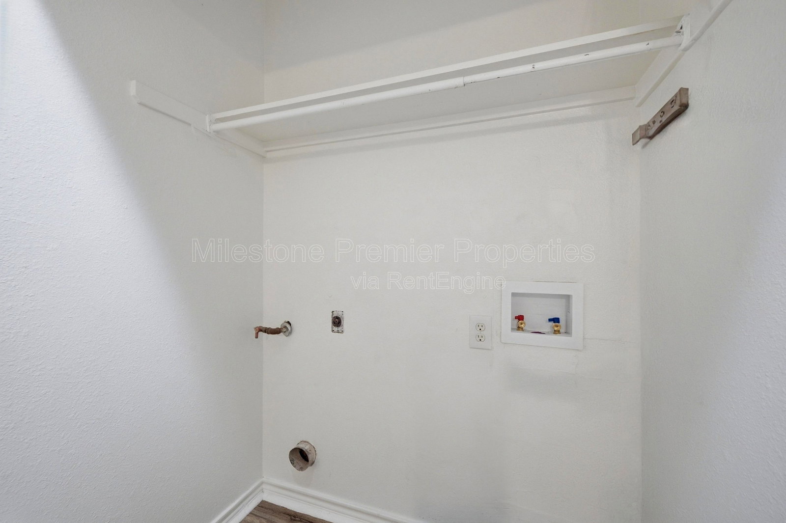 Gallery Image 18