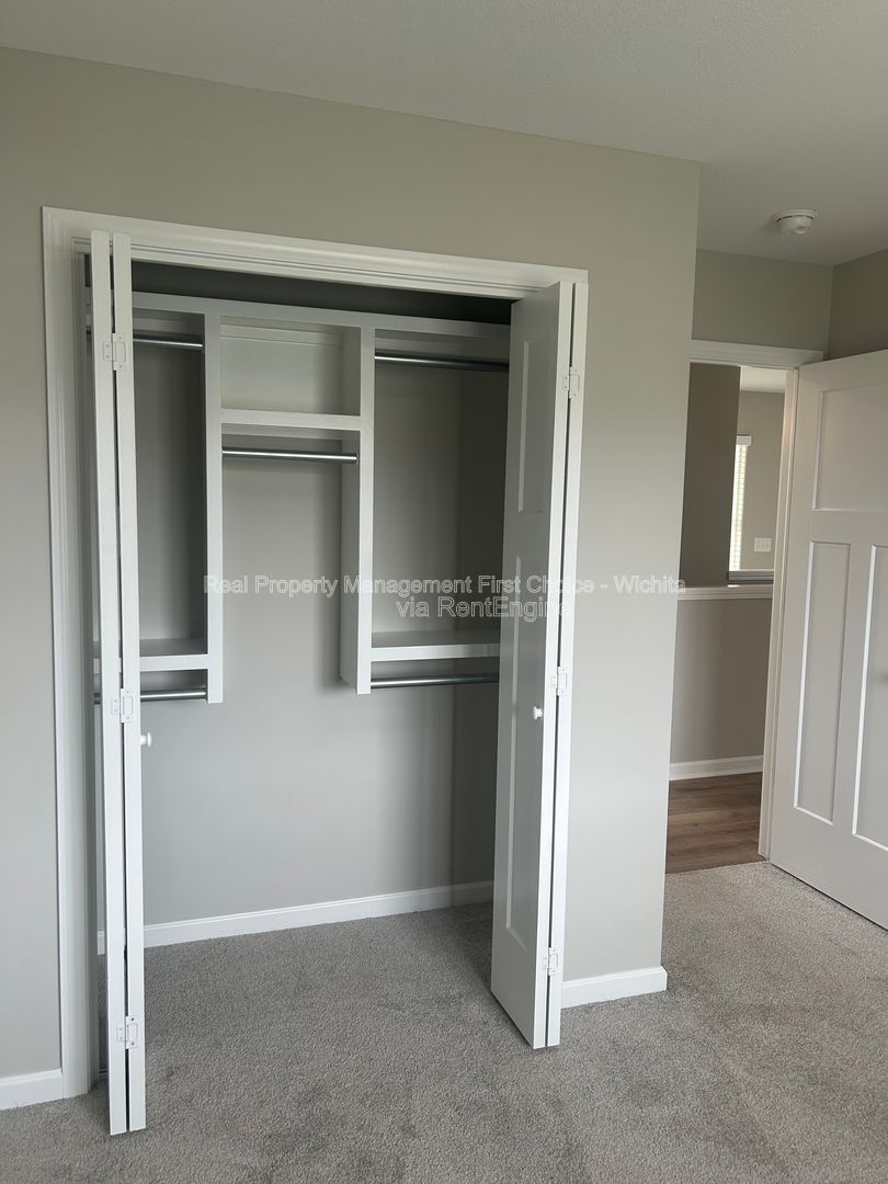 Gallery Image 31