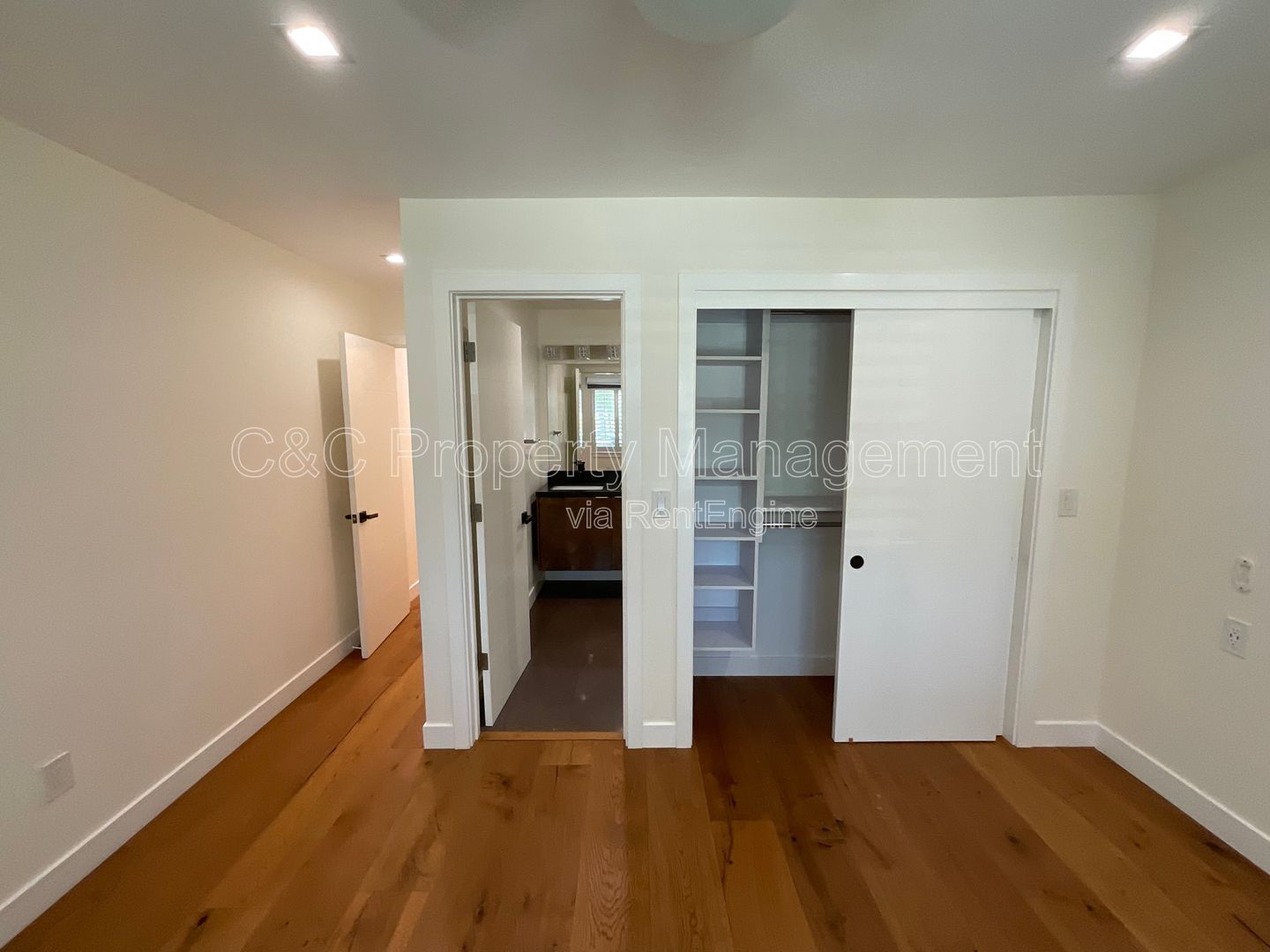 Gallery Image 16