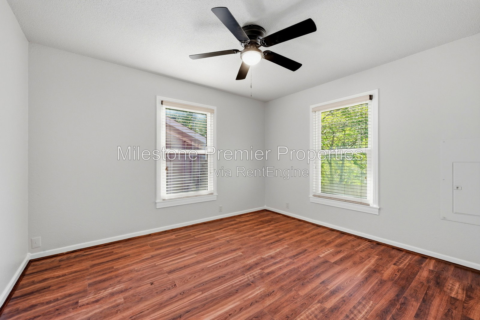 Gallery Image 19