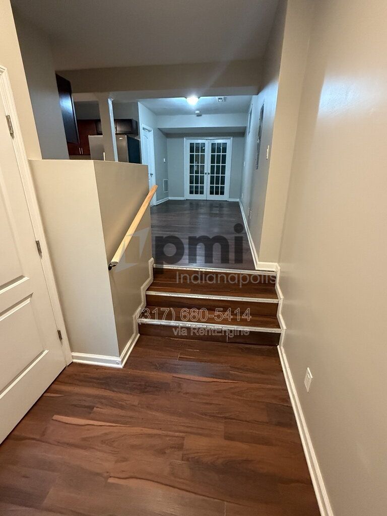 Gallery Image 13