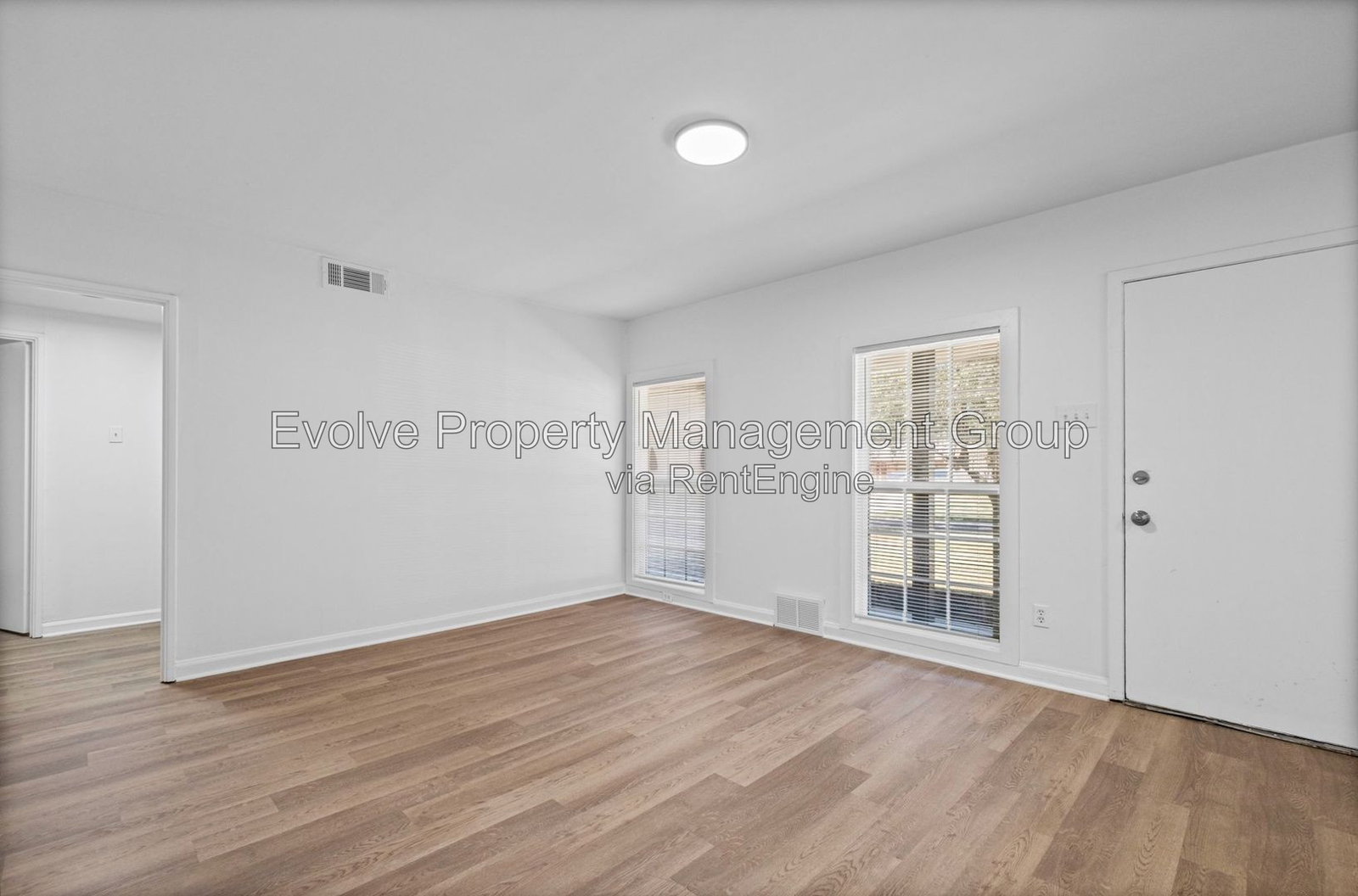 Gallery Image 18