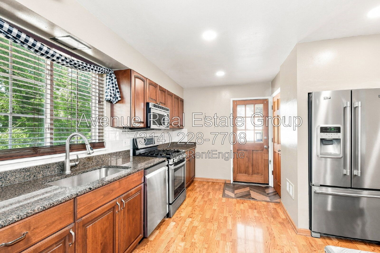 Gallery Image 9