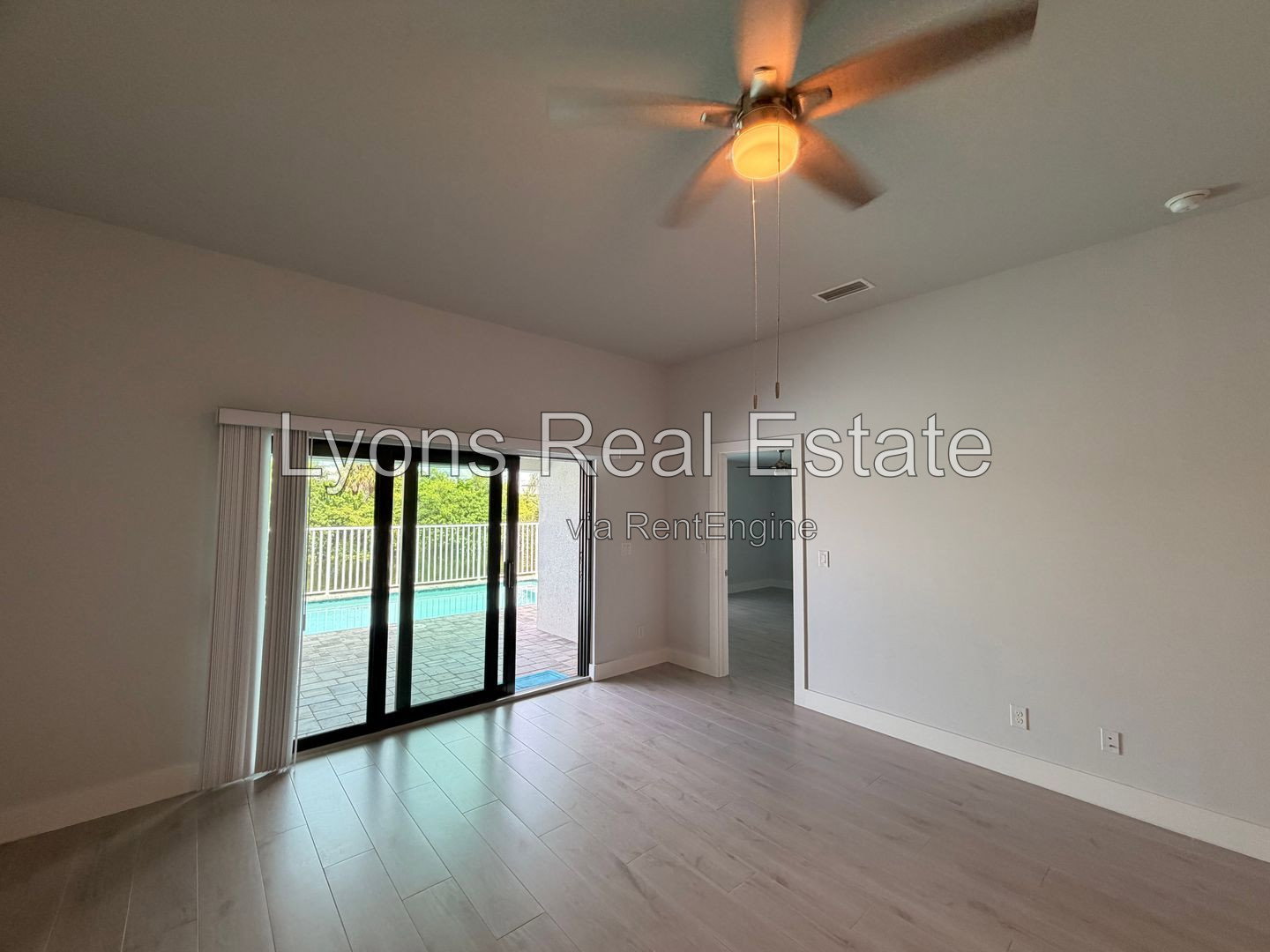 Gallery Image 18