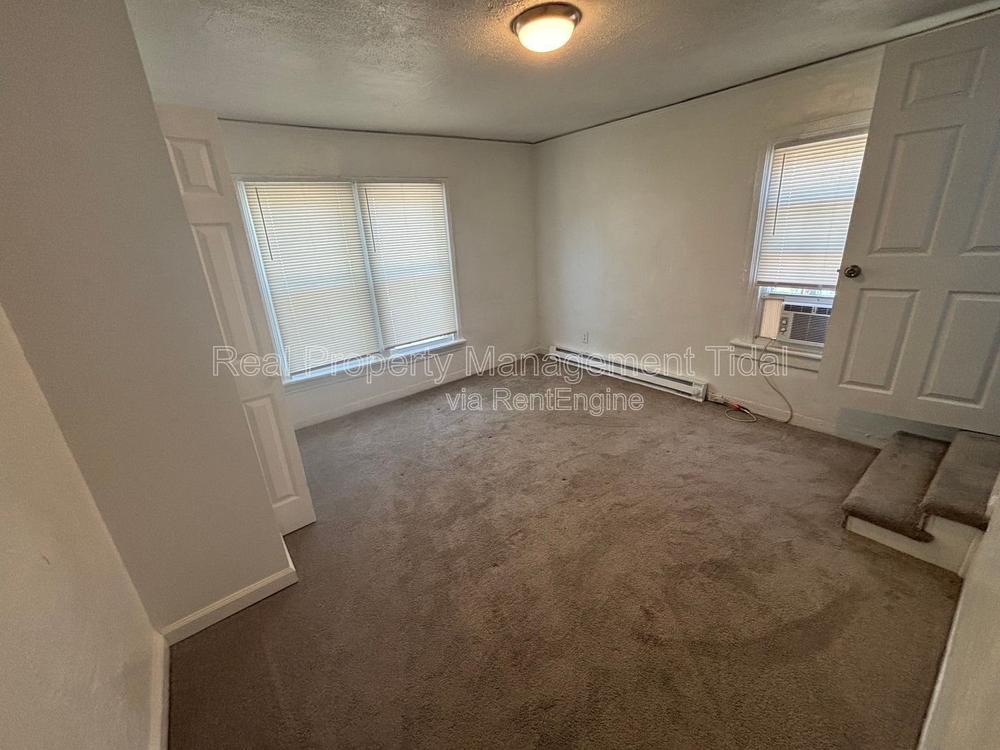Gallery Image 16