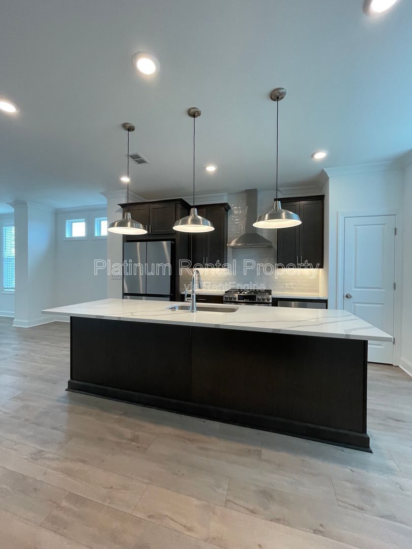 Gallery Image 17