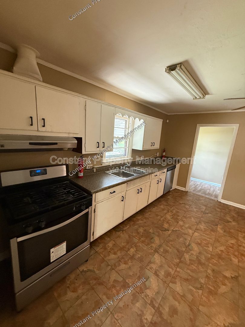 Gallery Image 10