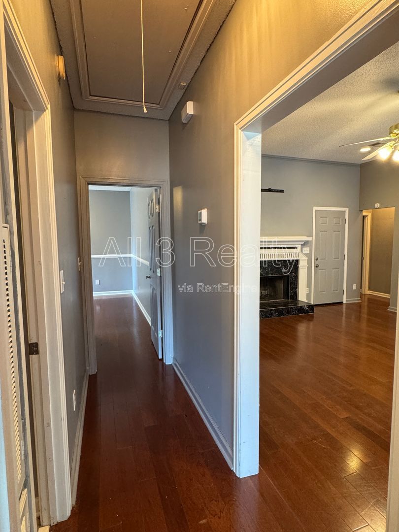 Gallery Image 28
