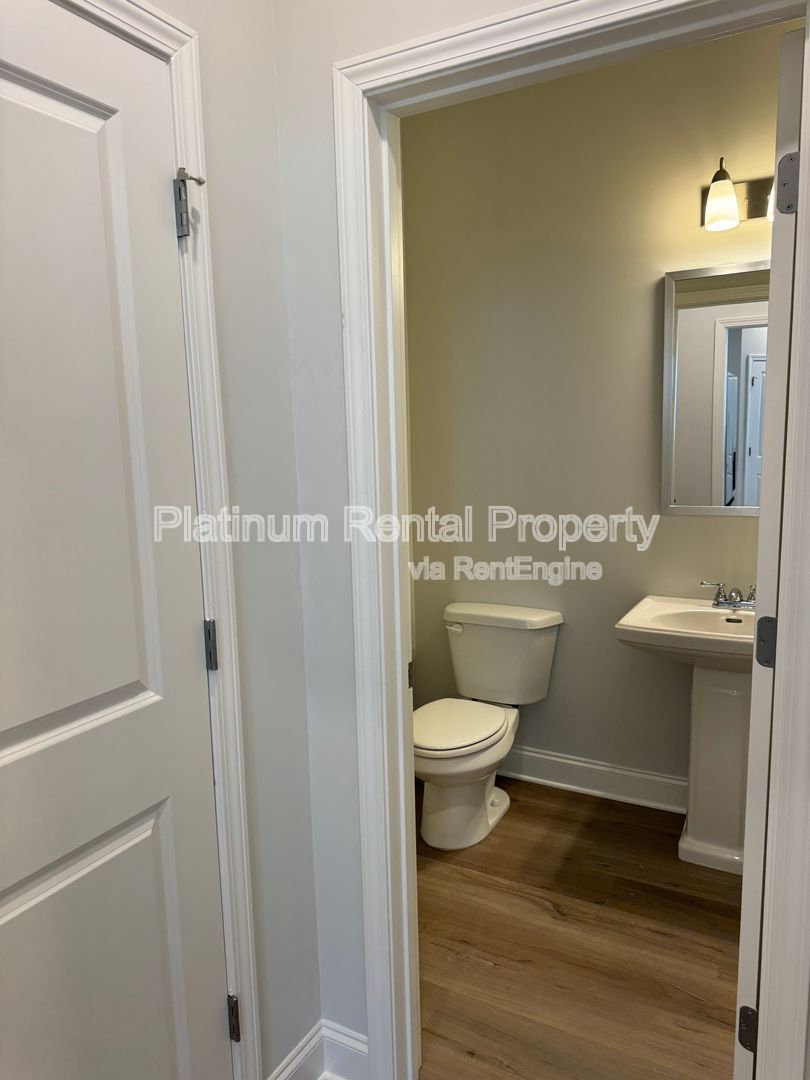 Gallery Image 15