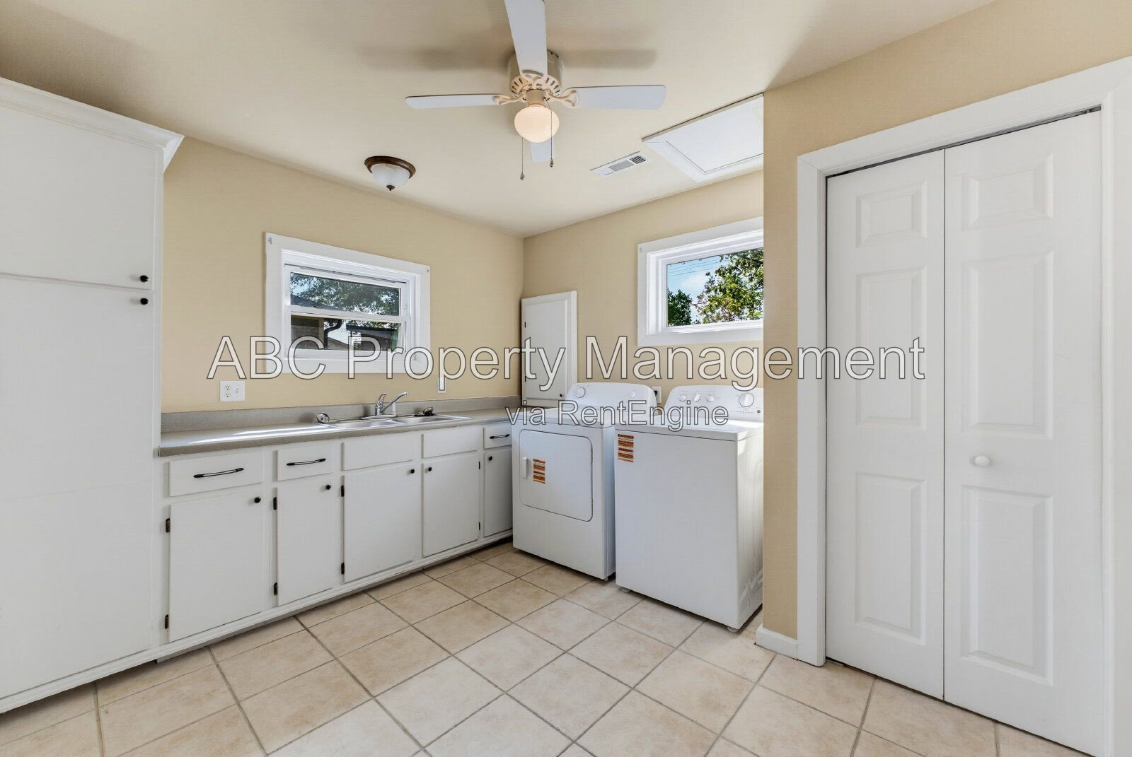 Gallery Image 19