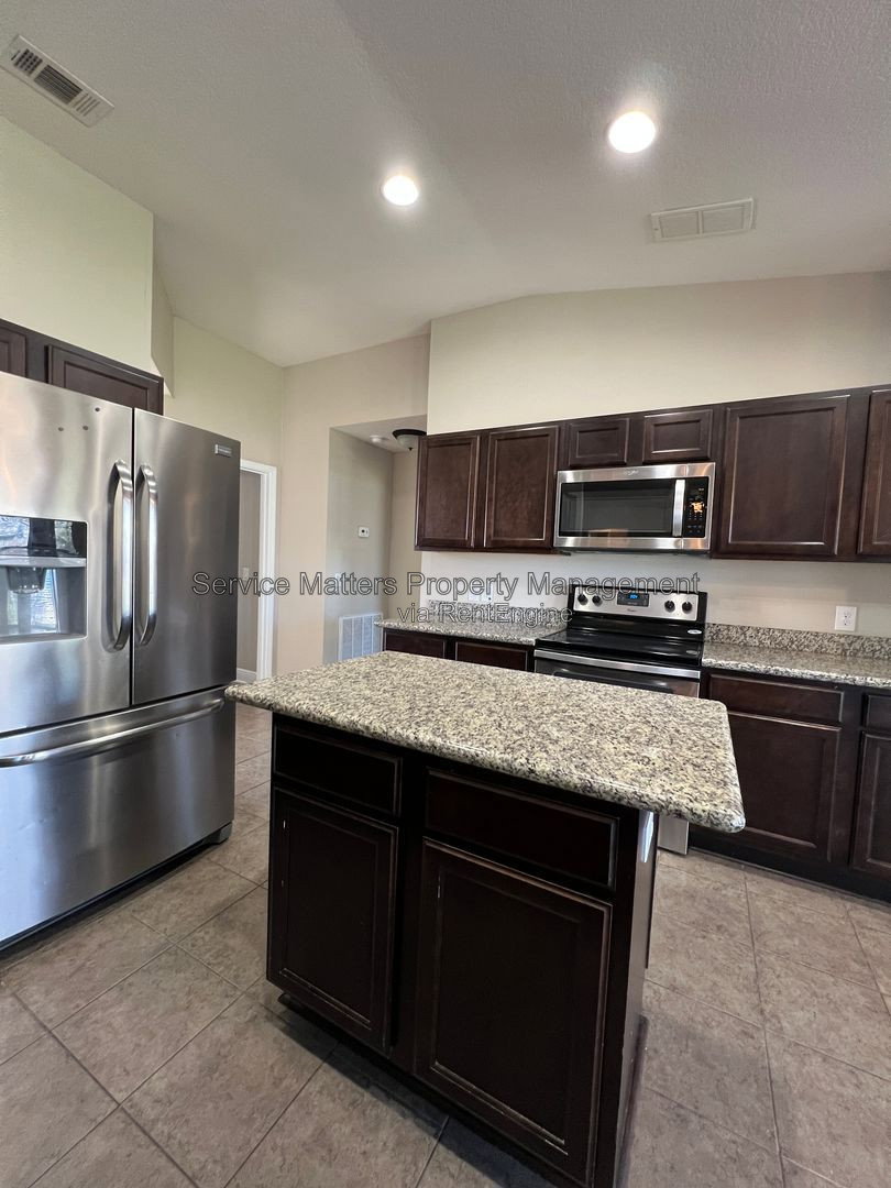 Gallery Image 16