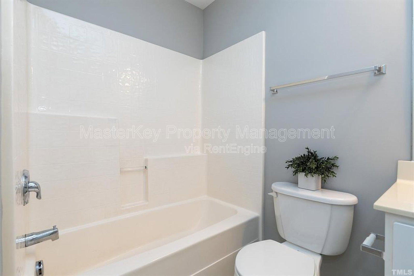 Gallery Image 16